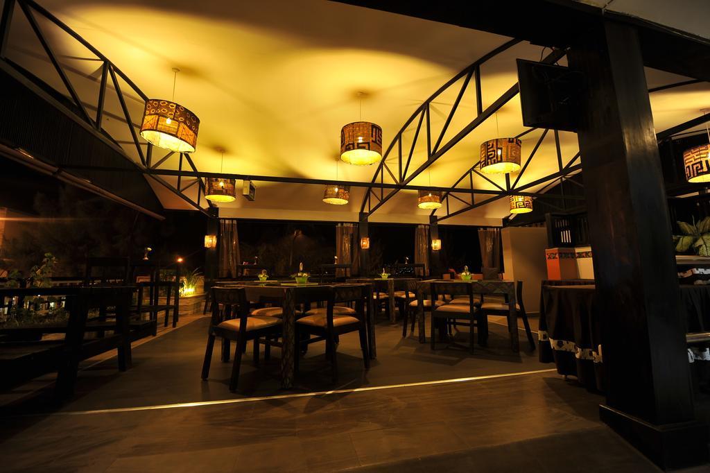 Gloria Hotel Kigali Buitenkant foto