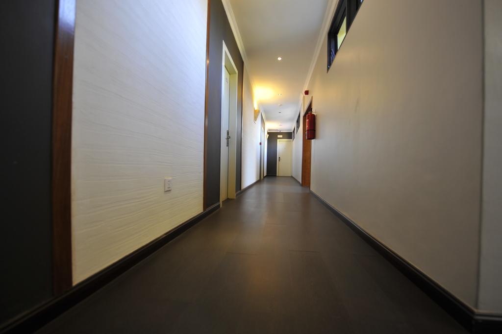 Gloria Hotel Kigali Buitenkant foto