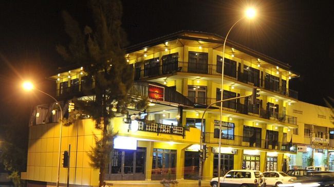 Gloria Hotel Kigali Buitenkant foto